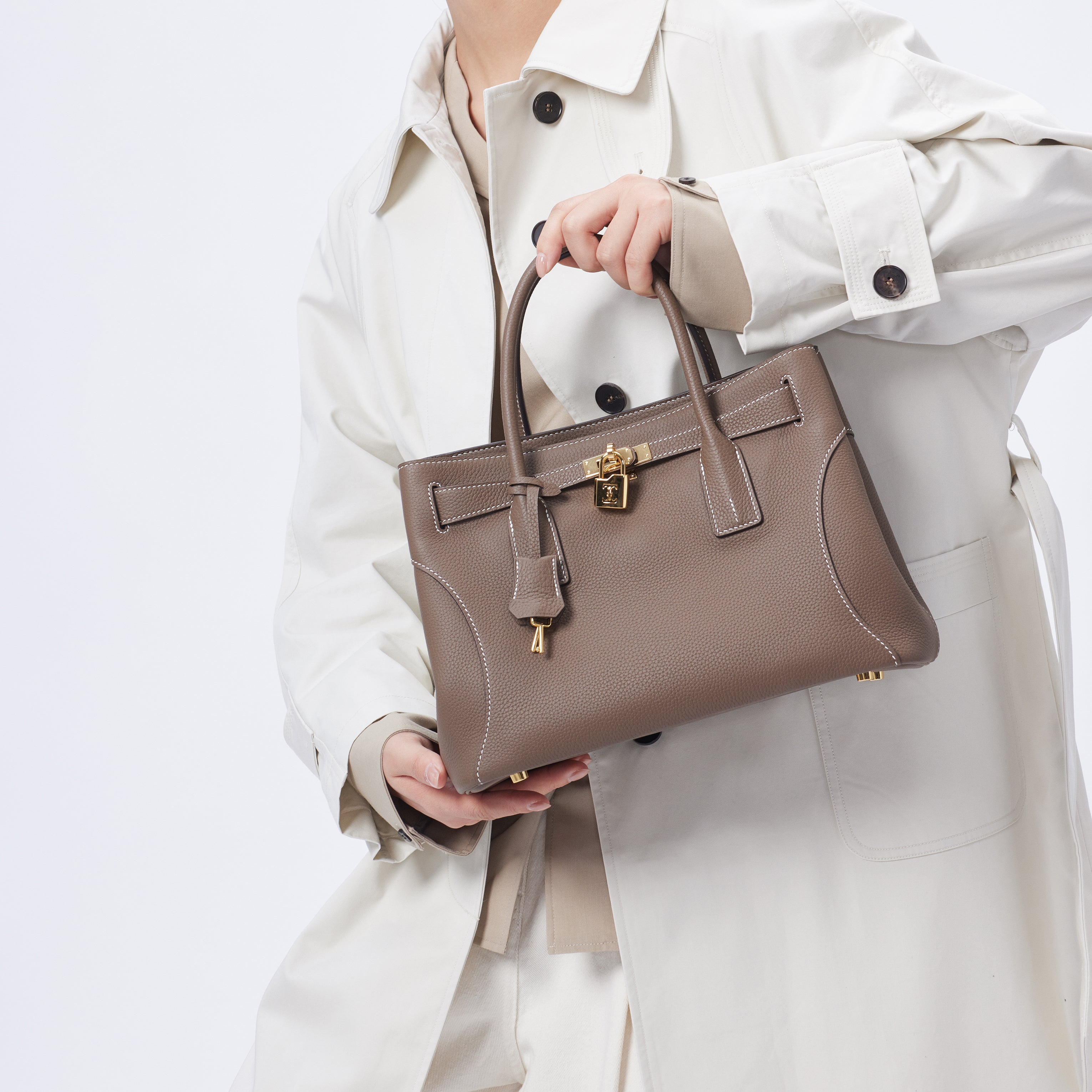 Leather togo 2025